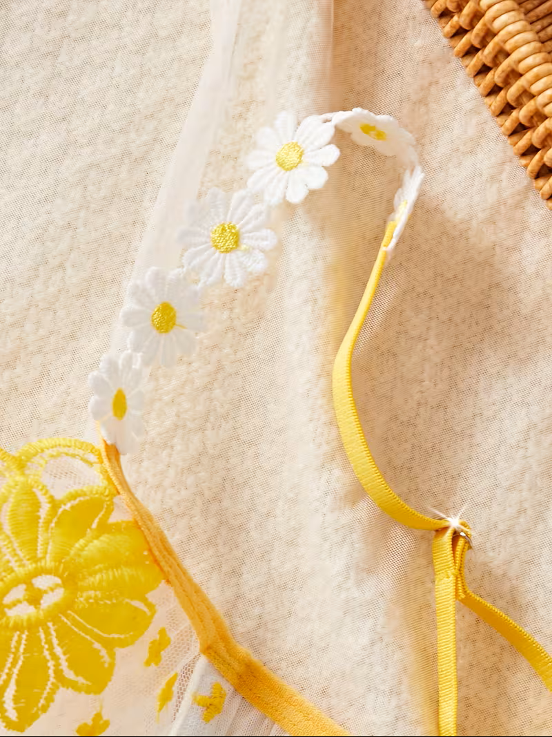 2pcs Women'S Sexy Lingerie Set -Medium Support, No Padding, Perfect for Adult,Seductive Clothing | Floral Lace Design (Yellow)