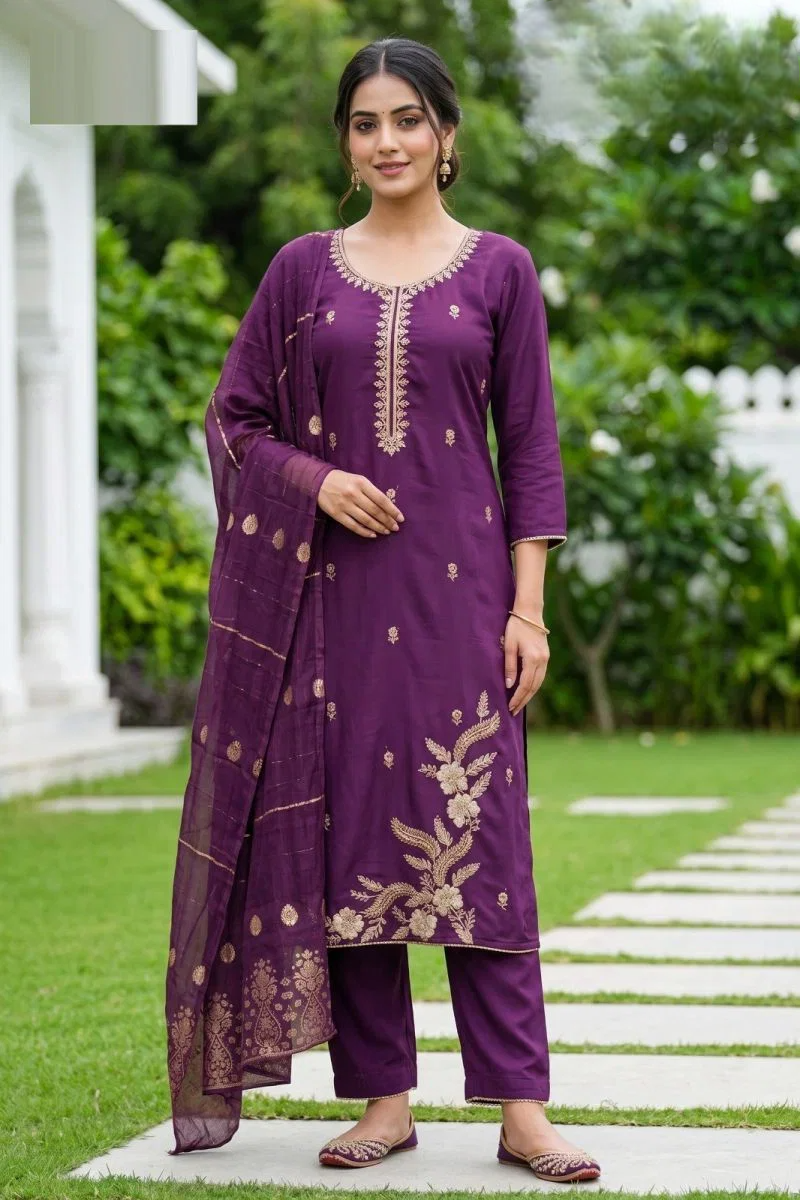 Women's Roman Fabric Embroidered Kurta with Pant and Jacquard Dupatta Set(Purple)